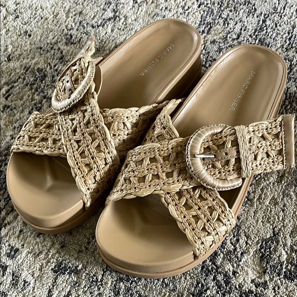 Marc Fisher Tan Woven crochet Slide Sandals NEVER WORN! - Picture 1 of 7